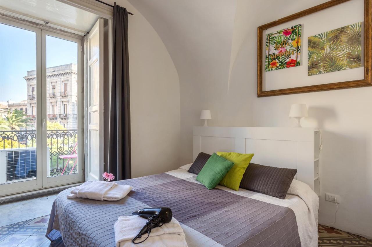 Da Gianni E Lucia Rooms With Bathroom In The City Center Katania Zewnętrze zdjęcie