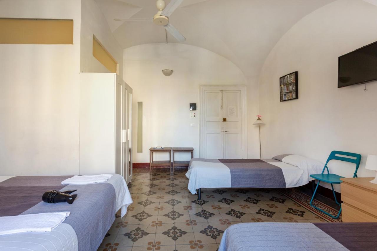 Da Gianni E Lucia Rooms With Bathroom In The City Center Katania Zewnętrze zdjęcie